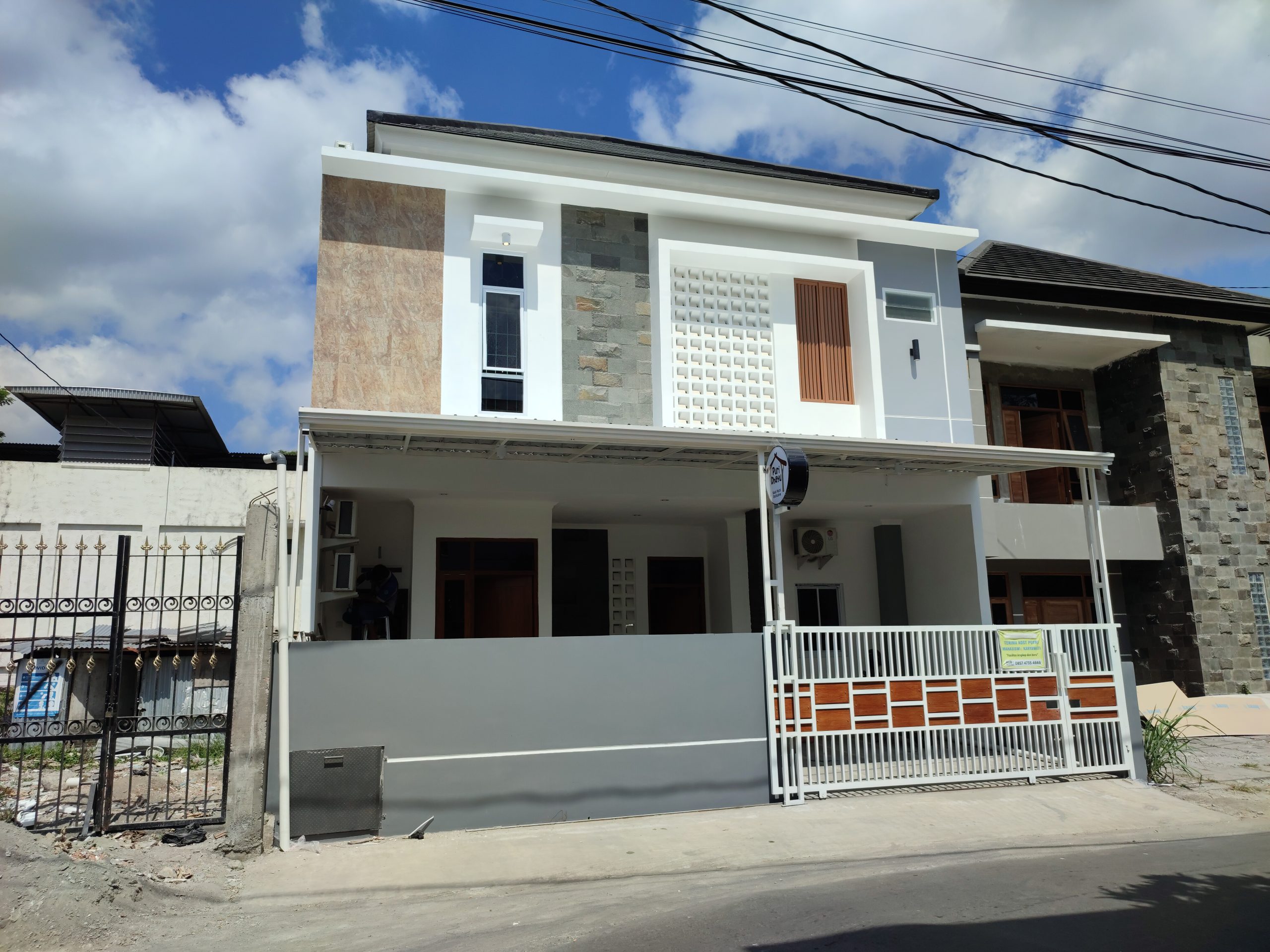 Kost Eksklusif Puri Dhayu