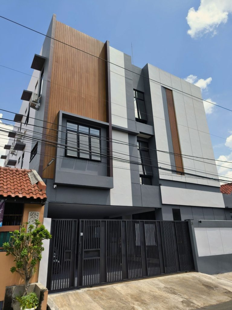 Fasad Kost Eksklusif Kalyana House di Solo, proyek Griya Prima